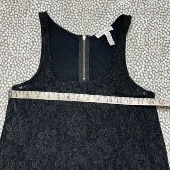 Ambiance Apparel Black Lace Sleeveless Top Size S - Picture 7 of 7